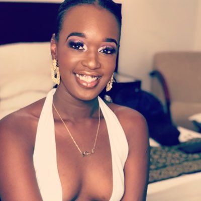 celmira_6's profile picture. Snapchat-Mr_cardosinha👻 Instagram-@celmira_dinah😘 Empresária 👩🏽‍💻 @Dice_smoke 💨 @Dice_fashion_bale