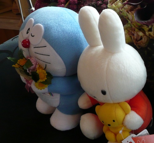 きゃ そうだ お風呂のおもちゃをキッチンハイターにつけておこう