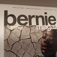 Bernie(@supermanmobiel) 's Twitter Profile Photo