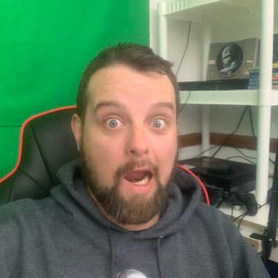 Enthused by odd Comic Books, Plays Tons of Video Games, Live Streams, and Dreams about the end of the world. https://t.co/n6Mvlkl6Oy YT: https://t.co/q1ScnE5Dpy
