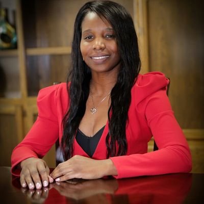 LaneeshaS's profile picture. Helping Others Pursue Excellence