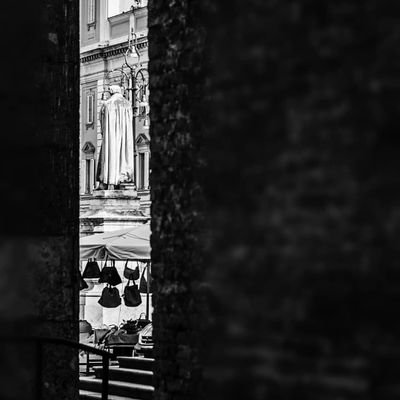 EmaMaffi's profile picture. Giornalista indipendente. Vorrei essere di poche