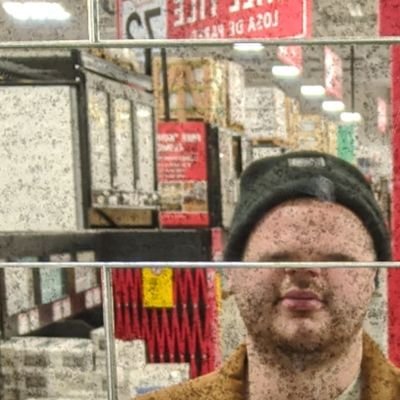 OneLargeMan's profile picture. 