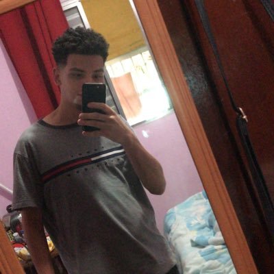 jonatha02019409's profile picture. foco, força e fé 🙏🏻❤️