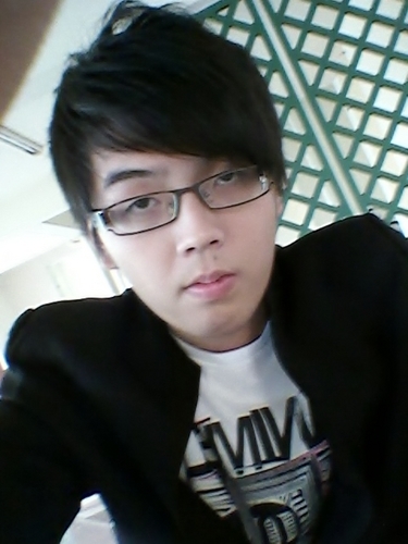 Blah Blah Blah..... v(o_o)v