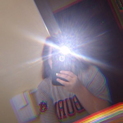 I’m not gay girls are just hot and I want to date them.