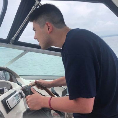 kentoallnoch's profile picture. edgy enough to give reggie bush a wedgie