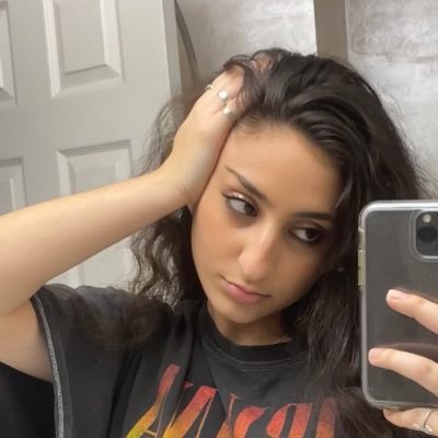 sarahhanaxo's profile picture. ig sarah.hana