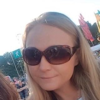Mother🤱🏼Coffee Drinker ☕️ Marketing Manager 👩🏼💻at @PageSetupDesign