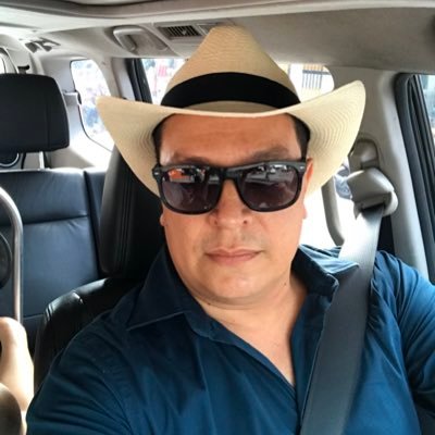 JavierAragon11's profile picture. ARQUITECTO. Hincha del mejor, America de Cali. Salsero, Mtbiker 🚵🏽‍♂️ enamorado de lo que hago! ANTIPETRISTA #PORLADERECHA