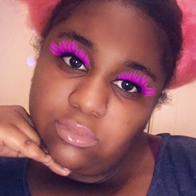 Obsessed with 🩷PINK🩷I’m girly Girl🎀🫦🧁🍭🍩 Really Creative😍 Ima Youtuber😏🧡I love Fashion💛Love shopping💚Love my Lifestyle💜I love me🩵