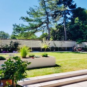 West London Landscapers is a full service landscape design company that is dedicated to creating your dream garden from start to finish!