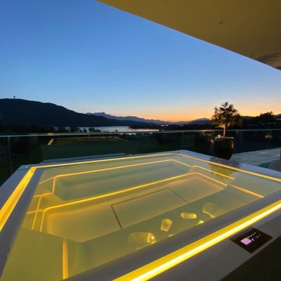 Hot Tubs and Swimspas from Germany. Design and Power meet each other ....