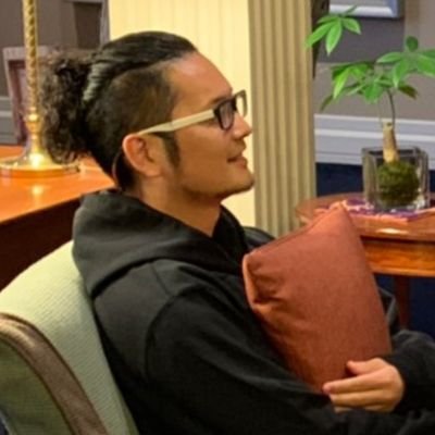 j_garlic_mania's profile picture. 保育士歴11年　動画製作、撮影で食べてます
重度のてんかん持ち　薬飲んでても年2回ほど倒れます
保育、教育の話興味あり
HSPっぽいことが最近わかった　だから疲れて倒れてたのかも

保育のこと、今の仕事のことなど自分に言い聞かせるように呟きます
アウトプットの練習も兼ねて