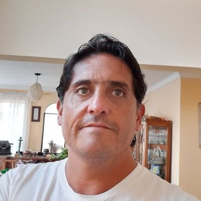 cast904's profile picture. 