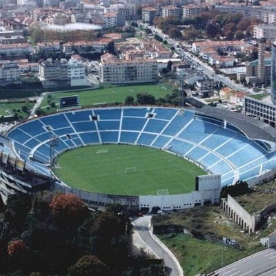 Porto palavra exata nunca ilude!
Exultai à memória do FC Porto!!!