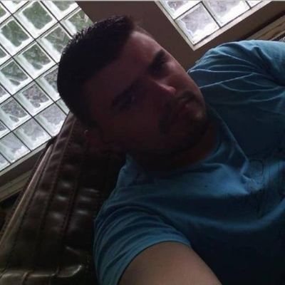 lvaroBriceo3's profile picture. La intencidad de tu envidia es la velocidad de mi progreso