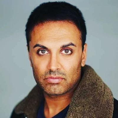 Award Winning Actor.  ITV- B.O.F., Emmerdale. BBC Holby City, Doctors, HomeTime, The Belonging. V.O.  Pepsi, Aldi. Agent -  @GDAmanagement VO @devinevoices