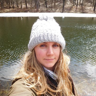 PhD Candidate @UTM | Winter Ecology | Aquatic Invertebrates | Dragonflies, Caddisflies and More!
(She/Her)
 @icecoldecology@mstdn.science