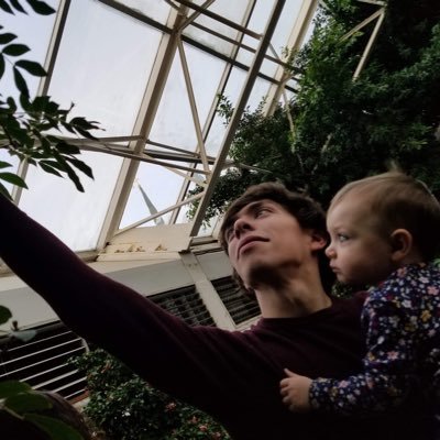 IsiahCollazo's profile picture. 