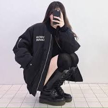 mnnmnne's profile picture. Do whatever makes you happy.
Win❤️