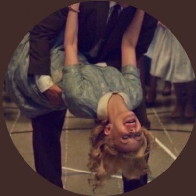 lovlov2000's profile picture. حساب ليس مُمتع ولا يوجد بهِ شيء مُفيد .🔗 #INFP