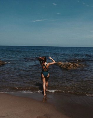 rantingritche's profile picture. Beautiful was the time, when she was to be mine.