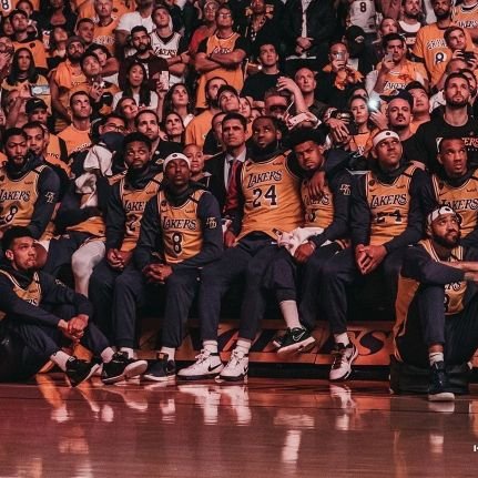 tarakiwkiw's profile picture. jangan lupa tip bandar💸