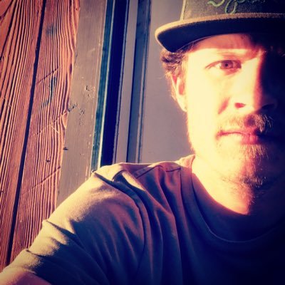 just recently got my affiliate on twitch. please help me grow a community much love and support