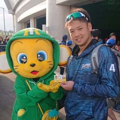svcxa3kyF4CF1OO's profile picture. 