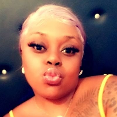Profile Picture of Cristalphillips (@Cristal08736446) on Twitter