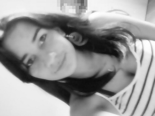 Um brilho no olhar, sorriso cativante, coração de menina, cérebro gigante ∫