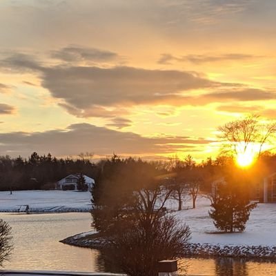 DeacManor's profile picture. Lutheran valuing all human life