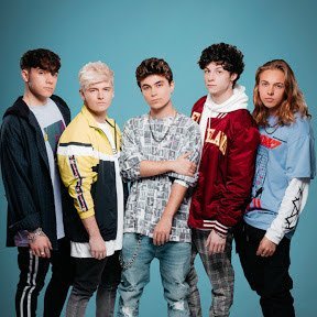 24 yr old lesbian roadie. Luv Andy,Rye,Mikey,Sonny,Brook,Jack and harper Support all the boys equally 🇮🇪🇬🇧@AshleyNS0103 * was foreverroadieluv*