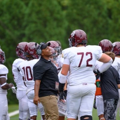 St Luke’s School (CT) ‘21 / Hamilton ‘25 / 6’5” 300 lbs. OT