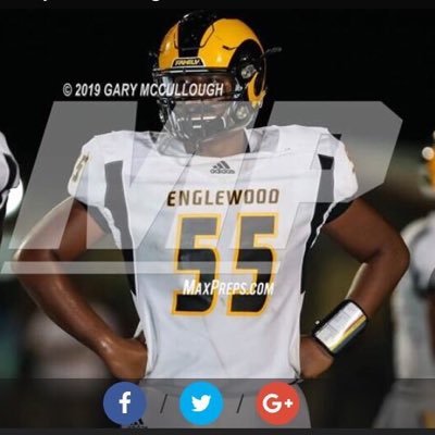 C/o2021 - Englewood High School🏈 - Center- 290lb 6'4 - max squat 525 and a 5.34 40. email- isiahmusca55@gmail.com