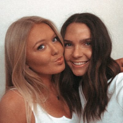 OliviaLippman's profile picture. 