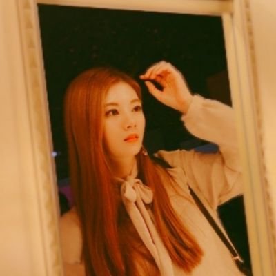_PDS_YUKA's profile picture. 최애님❤ ( @raon_leee ) / 10월 27일 / 2004년생 (2021년 기준) 18살 고2 라둥이💕 2017.06.03~ing / 라둥이 ,하품달 ,위즈원