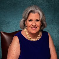 Dayna (@daynagaut) 's Twitter Profile Photo