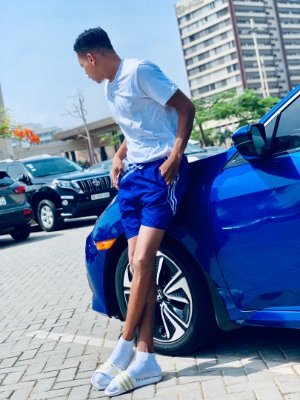 SIKAGARI18's profile picture. I am a caring man. I always do my best to make people around me happy. I am a reliable guy. I always keep my word! When I say something I always mean this.