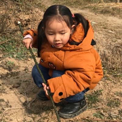 yaowujuwushu's profile picture. 我就是我，是不一样的烟火。
