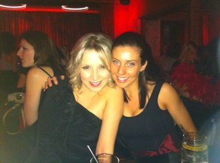 Tanya_Vee's profile picture. #peoplesuit