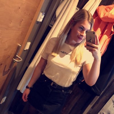 lisa_ot97's profile picture. 