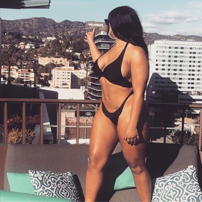 whowannaknow98's profile picture. Take my shit seriously if you want to 🤣😂