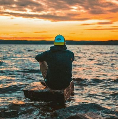 RoshanQayz's profile picture. It's Not Over When You Lose,
It's Over When You Quit.