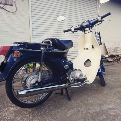 Yo2657's profile picture. サークル『もちもちペンギン』の文章担当。だらだら規則性とか意味とか関係なく作品妄想を流します。#棚瀬群島 の魅力を日本本土の人に紹介する仕事を生業にしています(大嘘)(#実在性艦娘)RT &いいね大歓迎