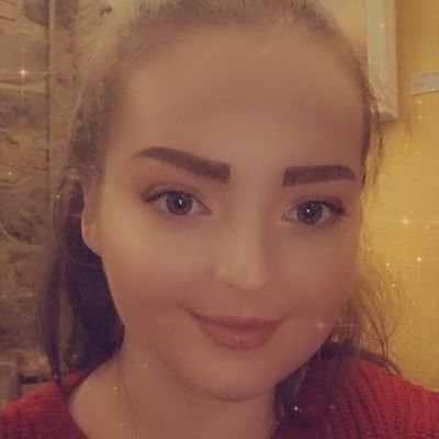 leah_butler96's profile picture. 25. Irish. Reader. Coffee fanatic. Ravenclaw. Book Dragon. Incurable nerd. Travelaholic ❤️ My blog is https://t.co/McUKw8JknZ #bookblogger