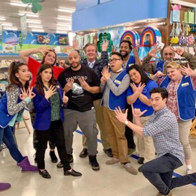 daily pics and gifs of the superstore cast ✨