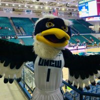 Sammy C. Hawk(@UNCWmascot) 's Twitter Profile Photo