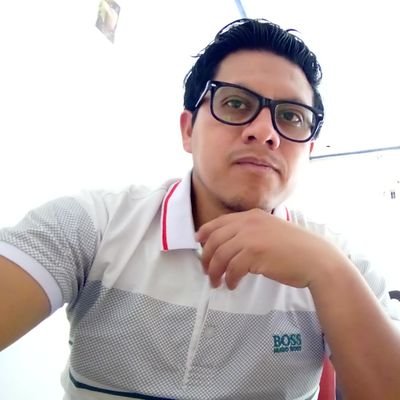 Pasante de la licenciatura en seguridad pública, estudiante de la Maestría en Seguridad pública y Políticas públicas en la Facultad de IEXE, UNIVERSIDAD.